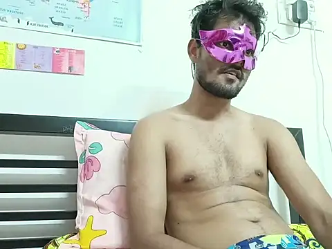 Snapshot of justin_new3 chatting on September 25, 12:42 pm justin new3 online show from September 25, 12:42 pm