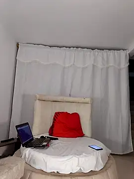 sahara1  online show from February 1, 11:42 am