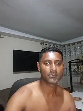 Snapshot of kingVibeX chatting on October 11, 8:07 pm kingVibeX online show from October 11, 8:07 pm