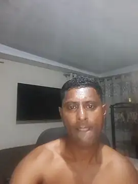 Snapshot of kingVibeX chatting on October 13, 7:14 pm kingVibeX online show from October 13, 7:14 pm