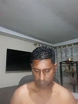 Snapshot of kingVibeX chatting on October 20, 7:58 pm kingVibeX online show from October 20, 7:58 pm