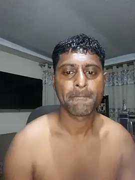 Snapshot of kingVibeX chatting on October 30, 9:15 pm kingVibeX online show from October 30, 9:15 pm