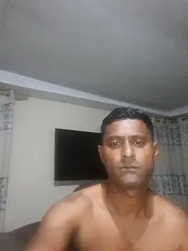 Snapshot of kingVibeX chatting on November 30, 9:08 pm kingVibeX online show from November 30, 9:08 pm