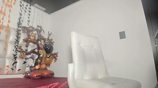 Snapshot of peyton__wat chatting on October 20, 11:54 am peyton wat online show from October 20, 11:54 am