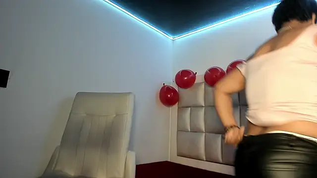 Snapshot of peyton__wat chatting on March 4, 12:22 pm peyton wat online show from March 4, 12:22 pm