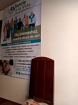 Snapshot of ANDREA-10_ chatting on October 22, 2:28 pm ANDREA-10 online show from October 22, 2:28 pm