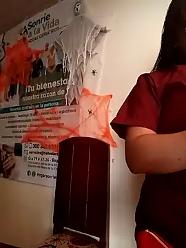 Snapshot of ANDREA-10_ chatting on October 29, 2:41 pm ANDREA-10 online show from October 29, 2:41 pm