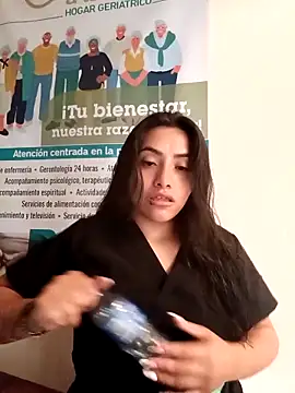 Snapshot of ANDREA-10_ chatting on November 29, 1:47 pm ANDREA-10 online show from November 29, 1:47 pm