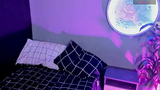 Snapshot of Emmy__Smith chatting on November 23, 6:57 am Emmy Smith online show from November 23, 6:57 am