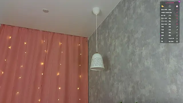 vivyboo111 online show from February 19, 8:05 pm