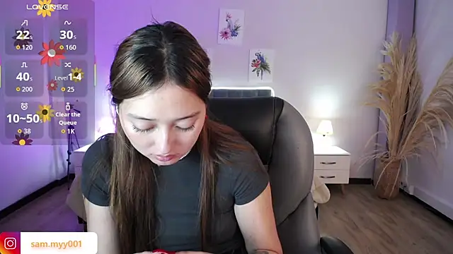 Samara Hilton 2 online show from December 13, 9:31 pm