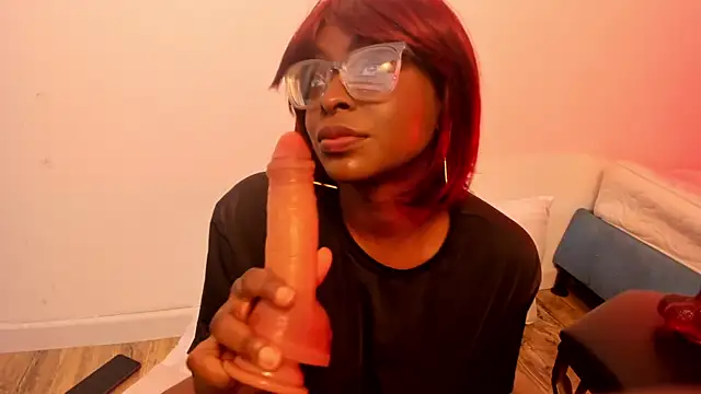 Snapshot of LolaJenkinss chatting on October 26, 4:51 am LolaJenkinss online show from October 26, 4:51 am