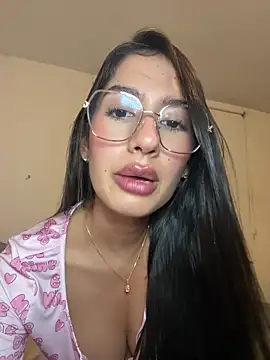 Julieta Duque online show from June 10, 2:34 am
