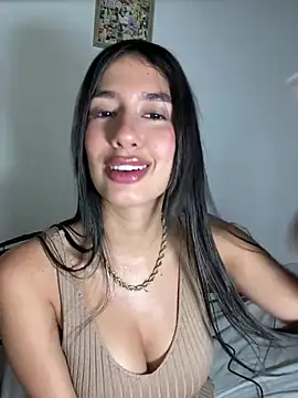 Julieta Duque online show from July 21, 3:31 am