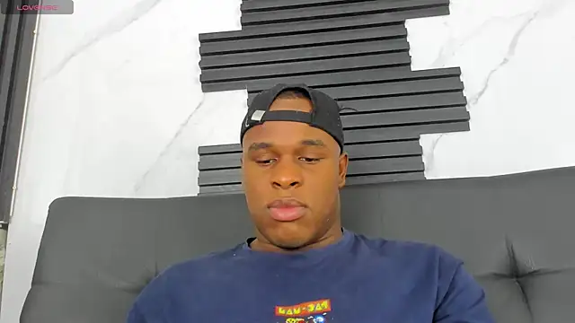 Snapshot of Amun_obsidian chatting on October 2, 12:56 pm Amun obsidian online show from October 2, 12:56 pm