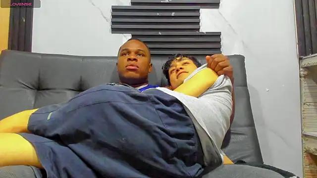 Snapshot of Amun_obsidian chatting on November 4, 12:59 pm Amun obsidian online show from November 4, 12:59 pm