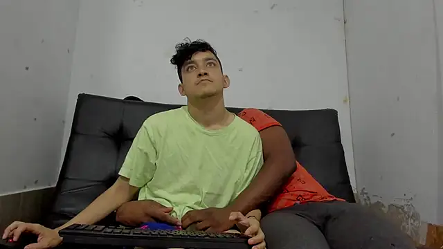 Snapshot of Amun_obsidian chatting on December 2, 9:47 am Amun obsidian online show from December 2, 9:47 am