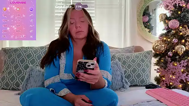 STIFFLERSMOMM online show from November 23, 2:28 pm