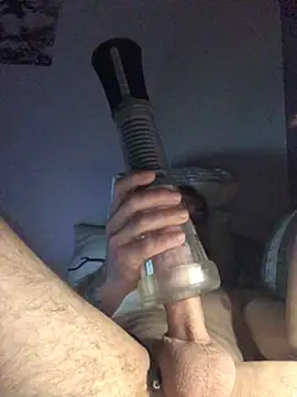 Snapshot of crysGERM chatting on April 8, 12:10 am crysGERM online show from April 8, 12:10 am