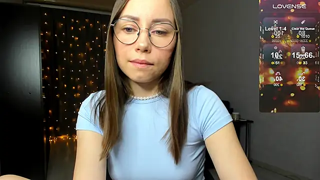 Snapshot of fun_nd_bun chatting on October 22, 1:39 am fun nd bun online show from October 22, 1:39 am