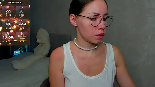 Snapshot of fun_nd_bun chatting on June 29, 1:23 am fun nd bun online show from June 29, 1:23 am