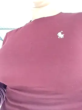 Snapshot of Mc_chinese chatting on November 24, 8:14 am Mc chinese online show from November 24, 8:14 am