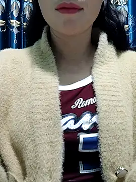 Snapshot of Mc_chinese chatting on November 27, 12:07 pm Mc chinese online show from November 27, 12:07 pm