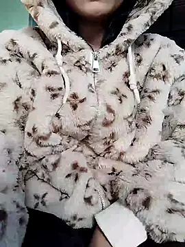 Snapshot of Mc_chinese chatting on November 28, 12:13 am Mc chinese online show from November 28, 12:13 am