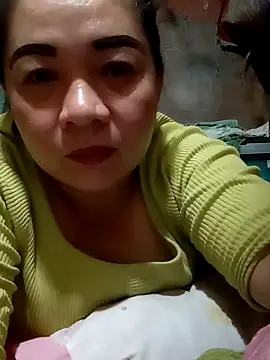hornymom 01 online show from September 23, 10:51 am