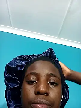 Snapshot of BlackPearl_19 chatting on January 19, 3:32 am BlackPearl 19 online show from January 19, 3:32 am