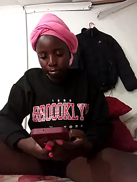 Snapshot of BlackPearl_19 chatting on March 12, 2:12 pm BlackPearl 19 online show from March 12, 2:12 pm