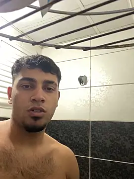 Snapshot of astoperaa chatting on October 10, 6:18 pm astoperaa online show from October 10, 6:18 pm