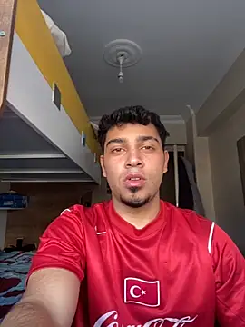 Snapshot of astoperaa chatting on October 27, 11:47 am astoperaa online show from October 27, 11:47 am