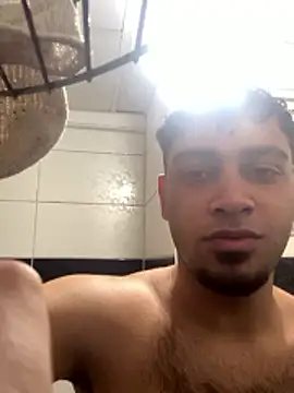 Snapshot of astoperaa chatting on January 15, 5:38 pm astoperaa online show from January 15, 5:38 pm