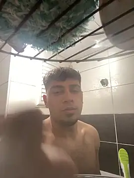 Snapshot of astoperaa chatting on March 30, 6:42 pm astoperaa online show from March 30, 6:42 pm