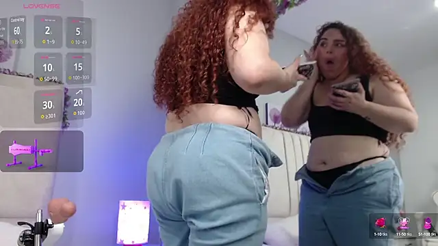 AmandaaWats online show from October 1, 8:04 pm