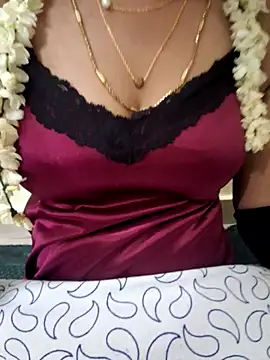 Snapshot of jasminetaml chatting on October 11, 8:13 am jasminetaml online show from October 11, 8:13 am