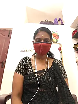 Snapshot of Tamil_Yalini12 chatting on March 7, 7:22 pm Tamil Yalini12 online show from March 7, 7:22 pm