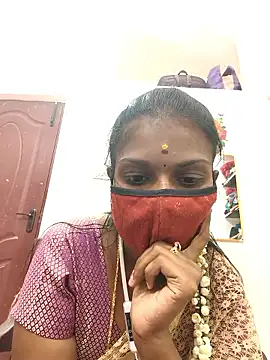 Snapshot of Tamil_Yalini12 chatting on March 8, 5:17 pm Tamil Yalini12 online show from March 8, 5:17 pm