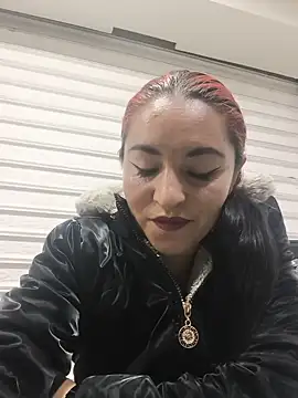 Snapshot of Alisson_Stonee chatting on May 24, 12:26 am Alisson Stonee online show from May 24, 12:26 am