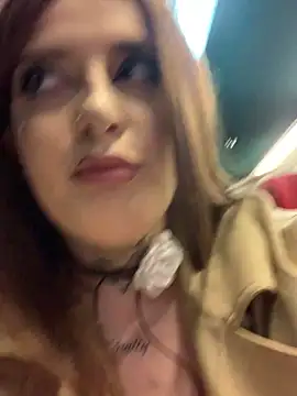 Snapshot of TiffanyTaboo chatting on March 7, 5:54 pm TiffanyTaboo online show from March 7, 5:54 pm