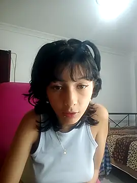 xoxo milk online show from September 22, 3:47 pm