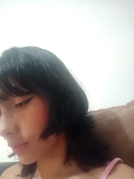 xoxo milk online show from September 27, 4:23 pm