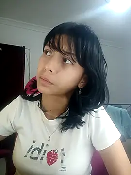 xoxo milk online show from December 20, 11:12 pm