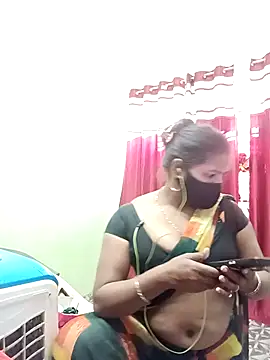 School medam online show from December 3, 8:45 am