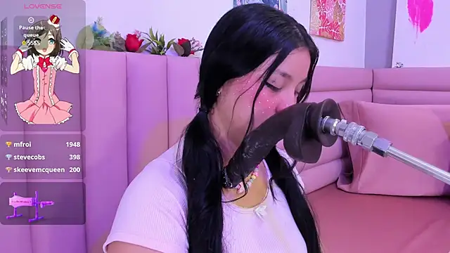 Snapshot of mia_celezte chatting on April 19, 11:42 am mia celezte online show from April 19, 11:42 am