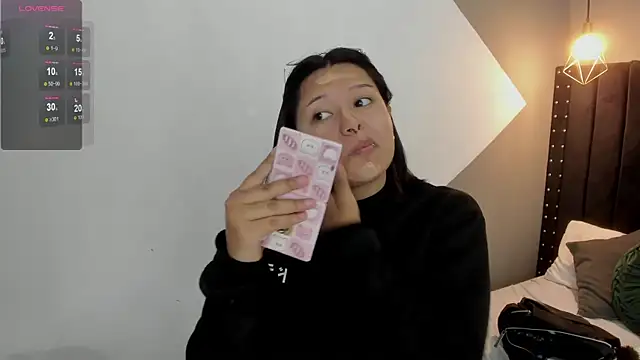 Snapshot of mayukim chatting on November 23, 11:21 am mayukim online show from November 23, 11:21 am