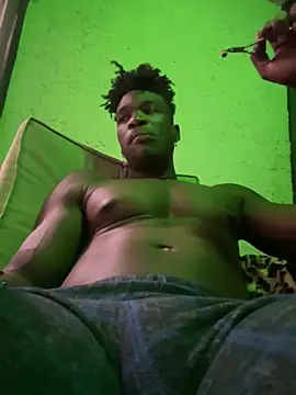 Snapshot of MrDaddyBlackNi9e chatting on September 25, 7:12 am MrDaddyBlackNi9e online show from September 25, 7:12 am