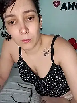 catperigosa online show from October 8, 6:05 pm