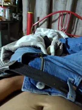 Snapshot of Amaimask2 chatting on November 4, 8:13 am Amaimask2 online show from November 4, 8:13 am